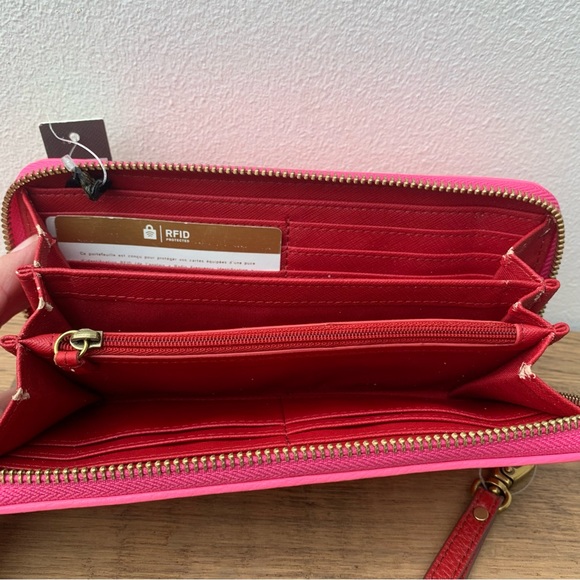 Fossil Emma Google Eye Clutch Leather Hot Pink Zip Wristlet Bag Wallet - Picture 5 of 8